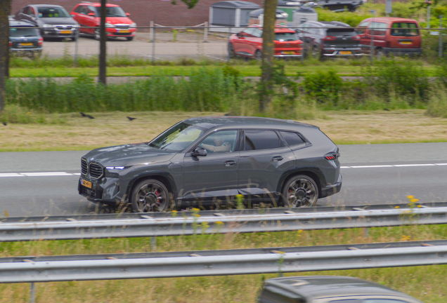BMW XM G09