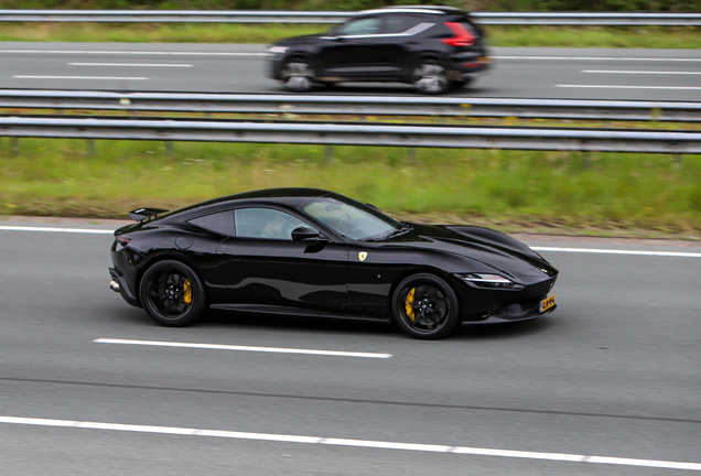 Ferrari Roma