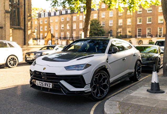 Lamborghini Urus Performante