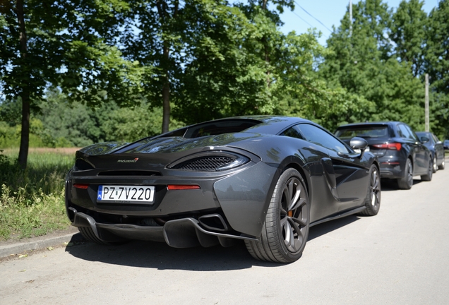 McLaren 570S