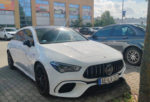 Mercedes-AMG CLA 45 S Shooting Brake X118
