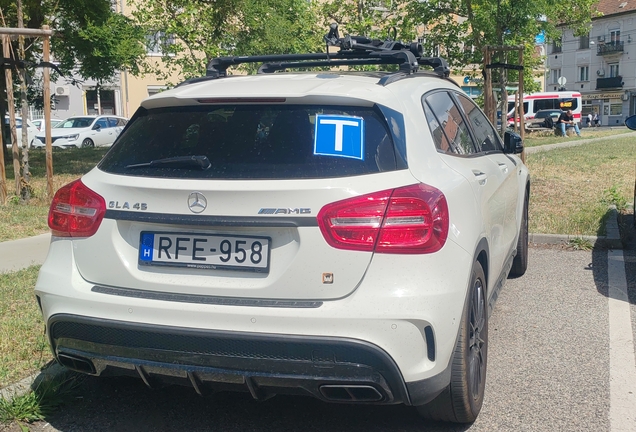 Mercedes-AMG GLA 45 X156