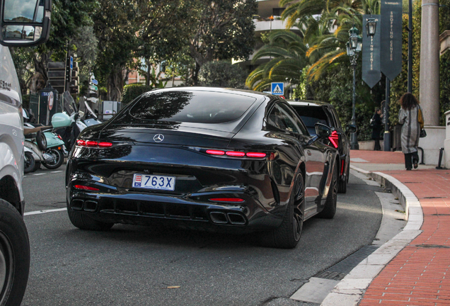 Mercedes-AMG GT 63 C192