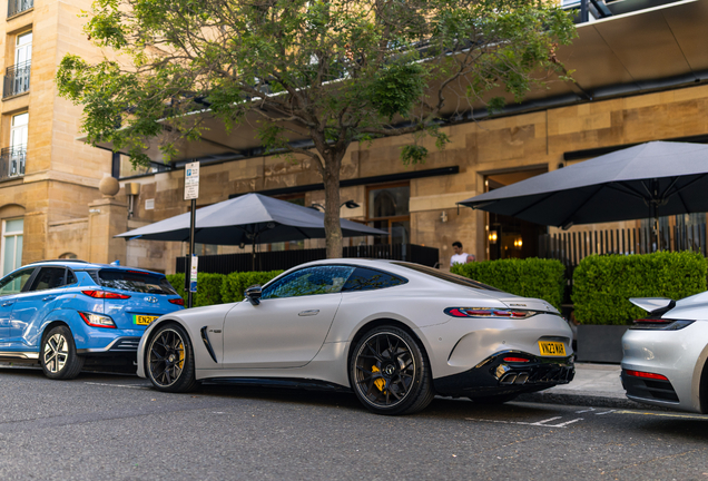 Mercedes-AMG GT 63 C192