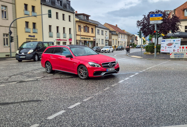 Mercedes-Benz E 63 AMG S Estate S212