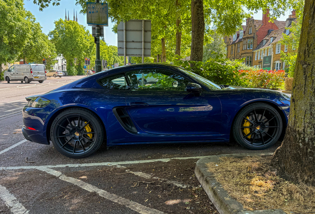 Porsche 718 Cayman GTS