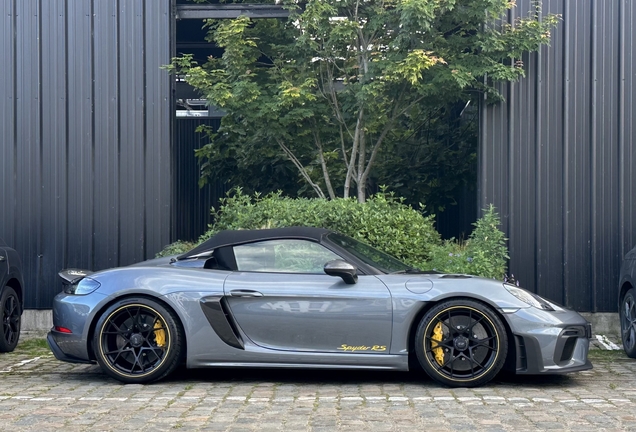 Porsche 718 Spyder RS Weissach Package
