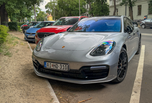 Porsche 971 Panamera Turbo MkI