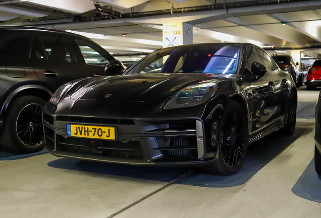Porsche 972 Panamera Turbo E-Hybrid