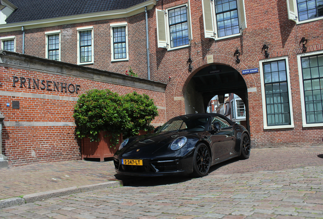 Porsche 992 Carrera 4S Cabriolet MkI