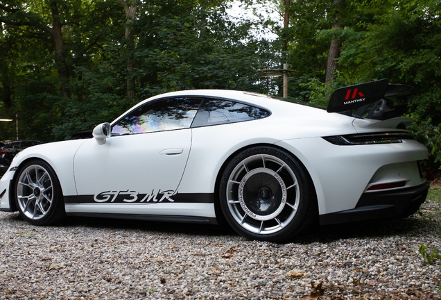Porsche 992 GT3 MkI Manthey Racing