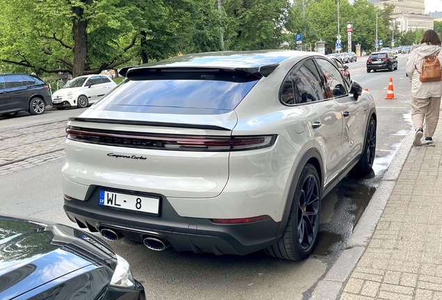 Porsche Cayenne Coupé Turbo E-Hybrid