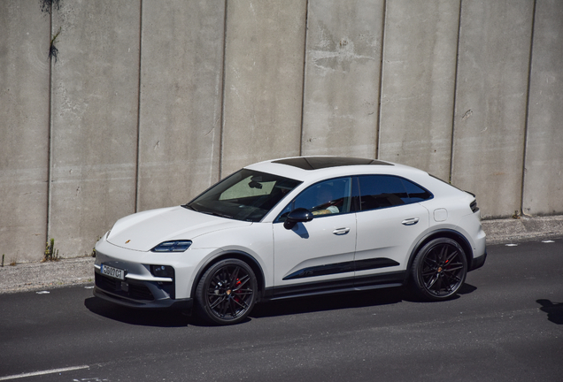 Porsche Macan EV GTS