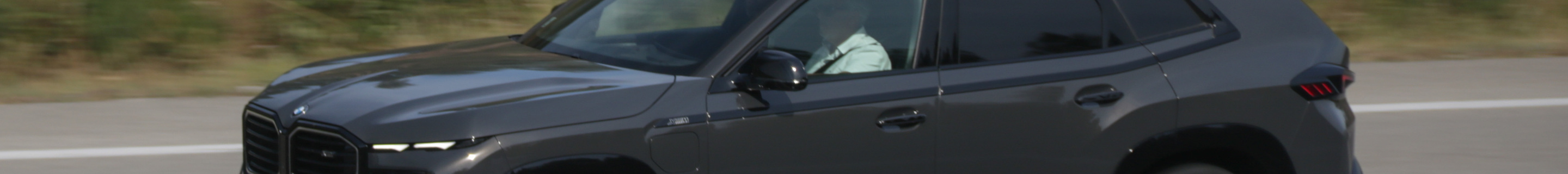 BMW XM G09