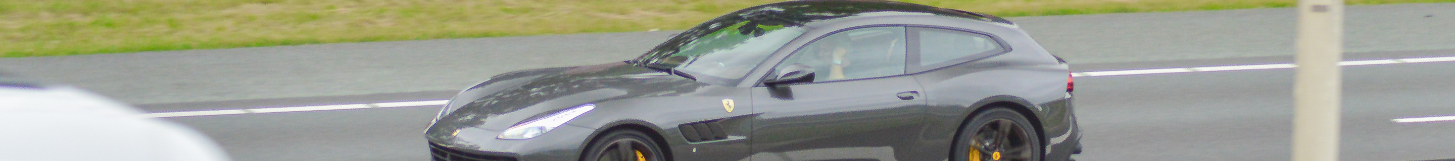 Ferrari GTC4Lusso