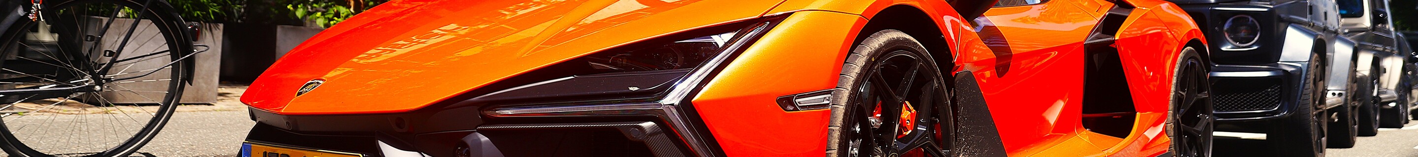 Lamborghini Revuelto