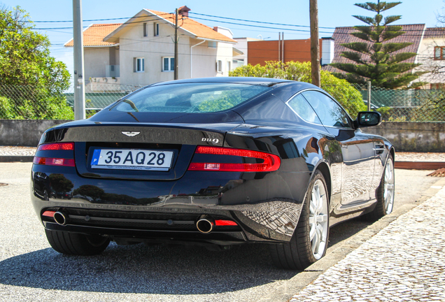 Aston Martin DB9