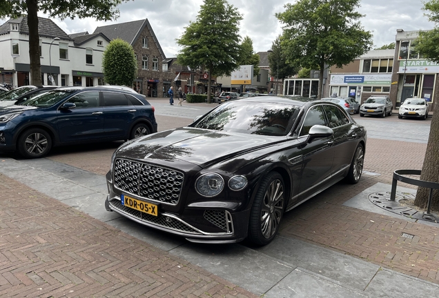 Bentley Flying Spur Mulliner 2025