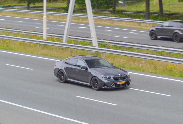 BMW M5 G90