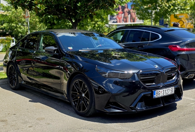 BMW M5 G90