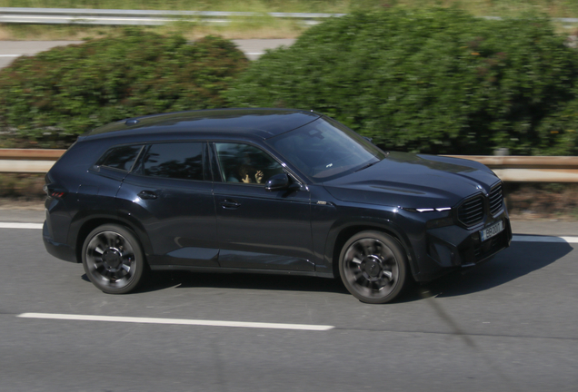 BMW XM G09