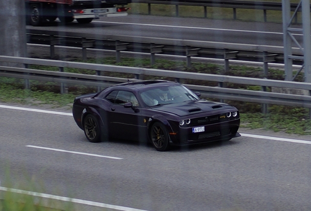 Dodge Challenger SRT Hellcat Widebody