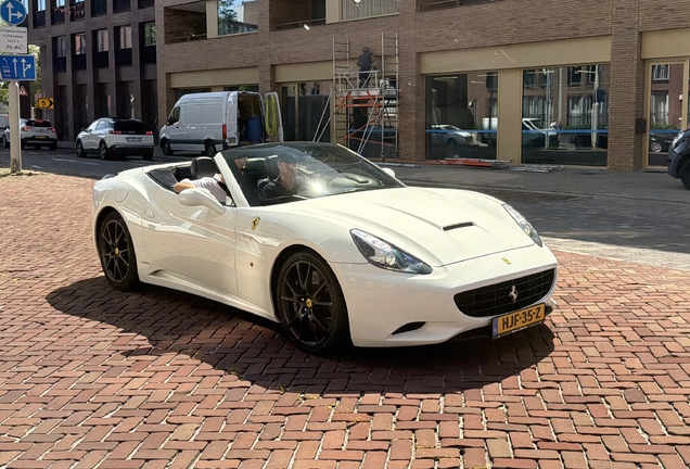 Ferrari California