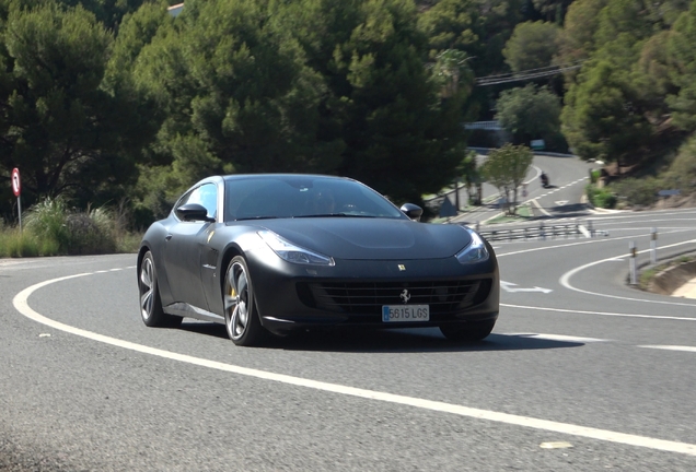 Ferrari GTC4Lusso