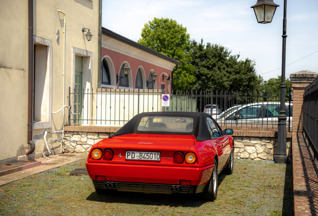 Ferrari Mondial T Cabriolet