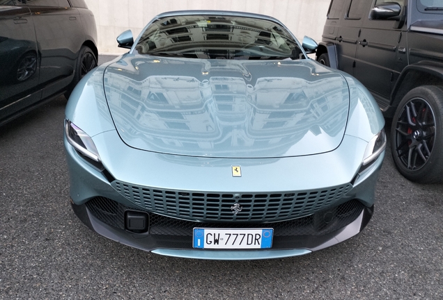 Ferrari Roma Spider