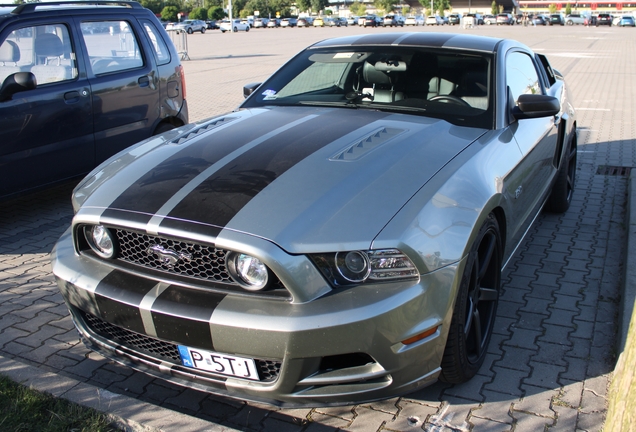 Ford Mustang GT 2013