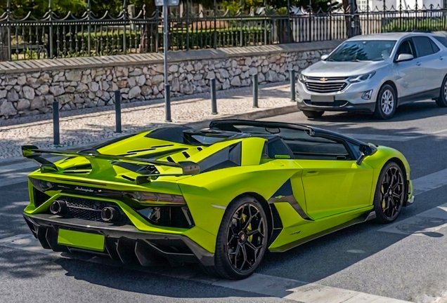 Lamborghini Aventador LP770-4 SVJ Roadster