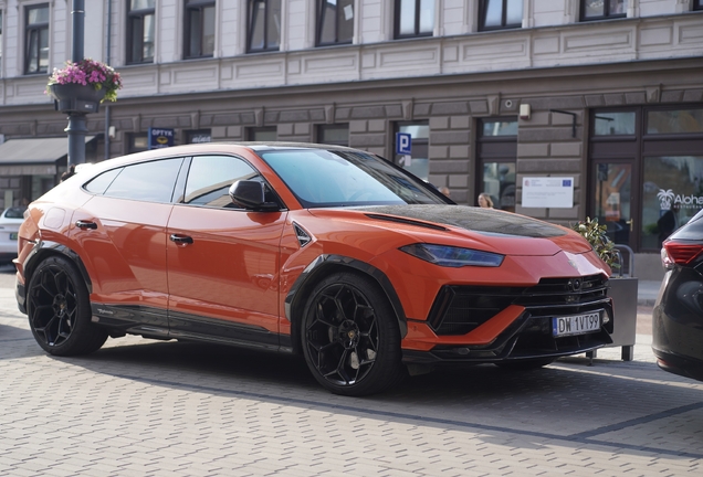 Lamborghini Urus Performante