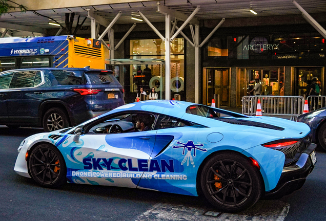 McLaren Artura