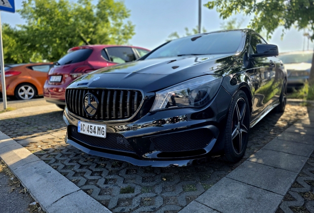 Mercedes-AMG CLA 45 C117