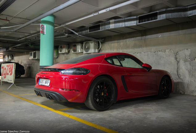 Porsche 718 Cayman GTS