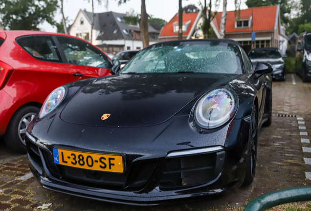 Porsche 991 Carrera GTS Cabriolet MkII