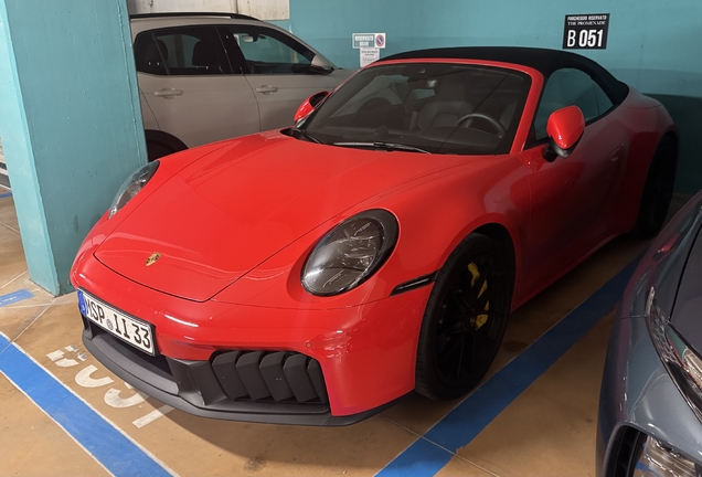Porsche 992 Carrera 4 GTS Cabriolet MkII