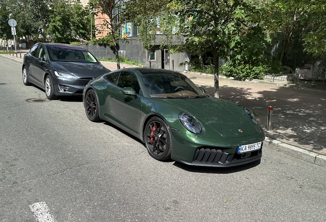 Porsche 992 Carrera 4 GTS MkII