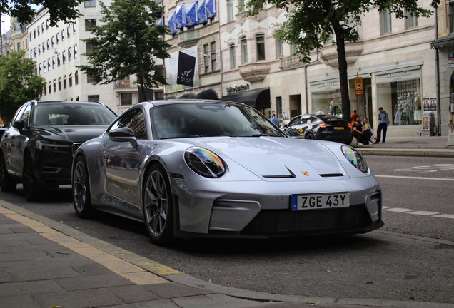 Porsche 992 GT3 Touring MkII