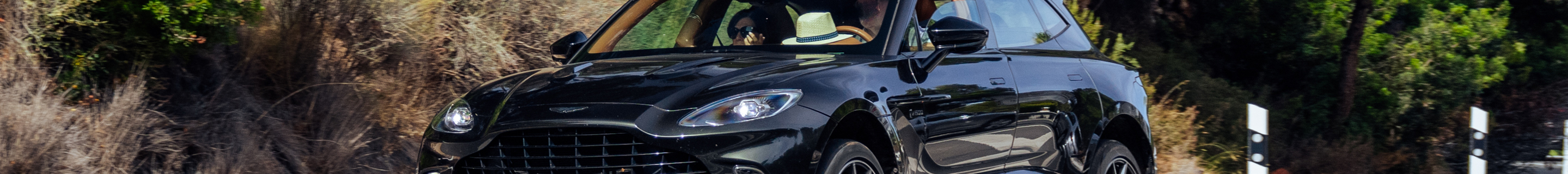 Aston Martin DBX