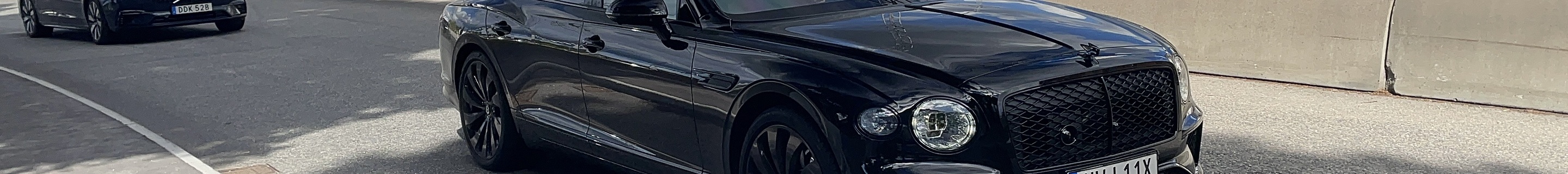 Bentley Flying Spur 2025