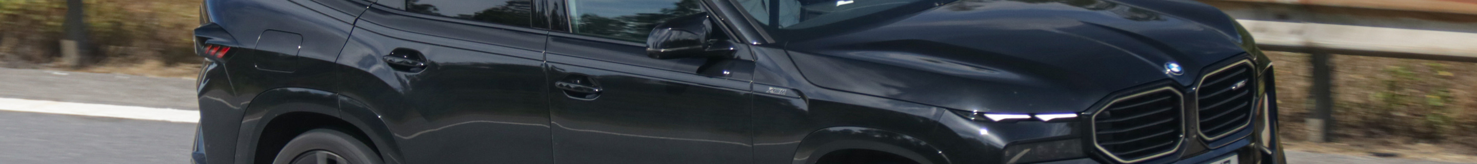 BMW XM G09