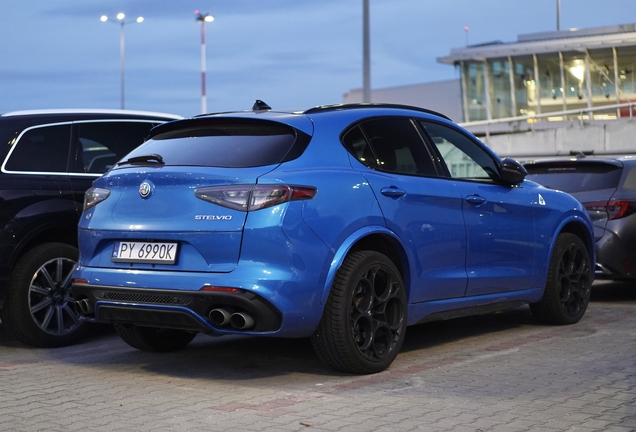 Alfa Romeo Stelvio Quadrifoglio 2023