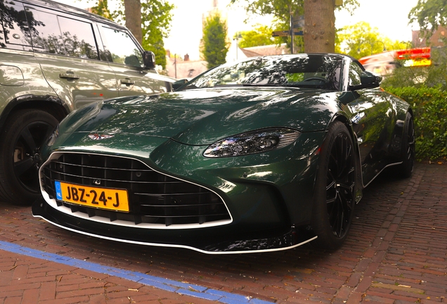 Aston Martin V12 Vantage Roadster 2023