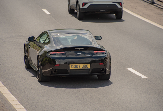 Aston Martin V8 Vantage S