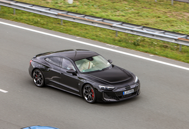 Audi RS E-Tron GT 2025
