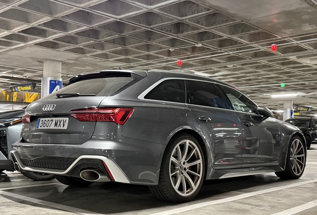 Audi RS6 Avant C8