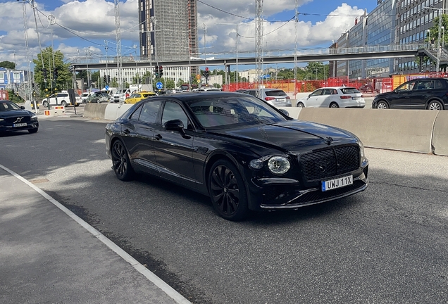Bentley Flying Spur 2025