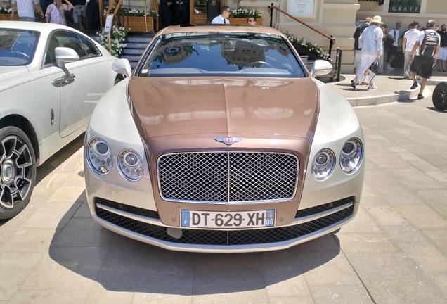 Bentley Flying Spur V8